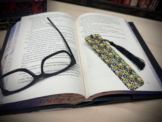 Bookmark - Avocado Leopard